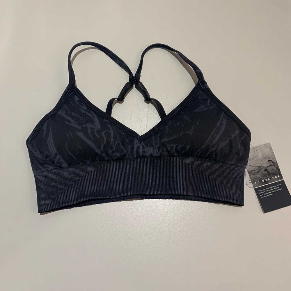 Lululemon Ebb to Street Sports Bra - NWT